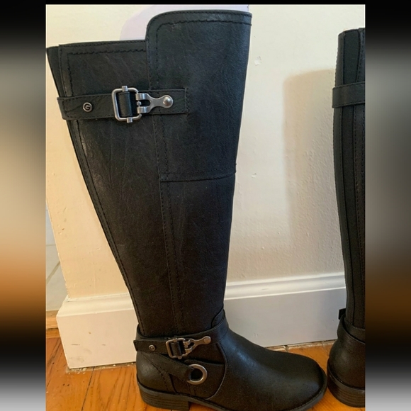 G GUESS mid calf boot - Picture 6 of 6